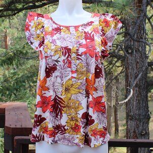 🎉HP🎉Melloday Short Sleeved Floral Top